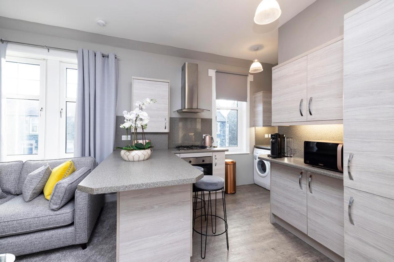 Stylish George Street Apartment Peebles Exterior photo